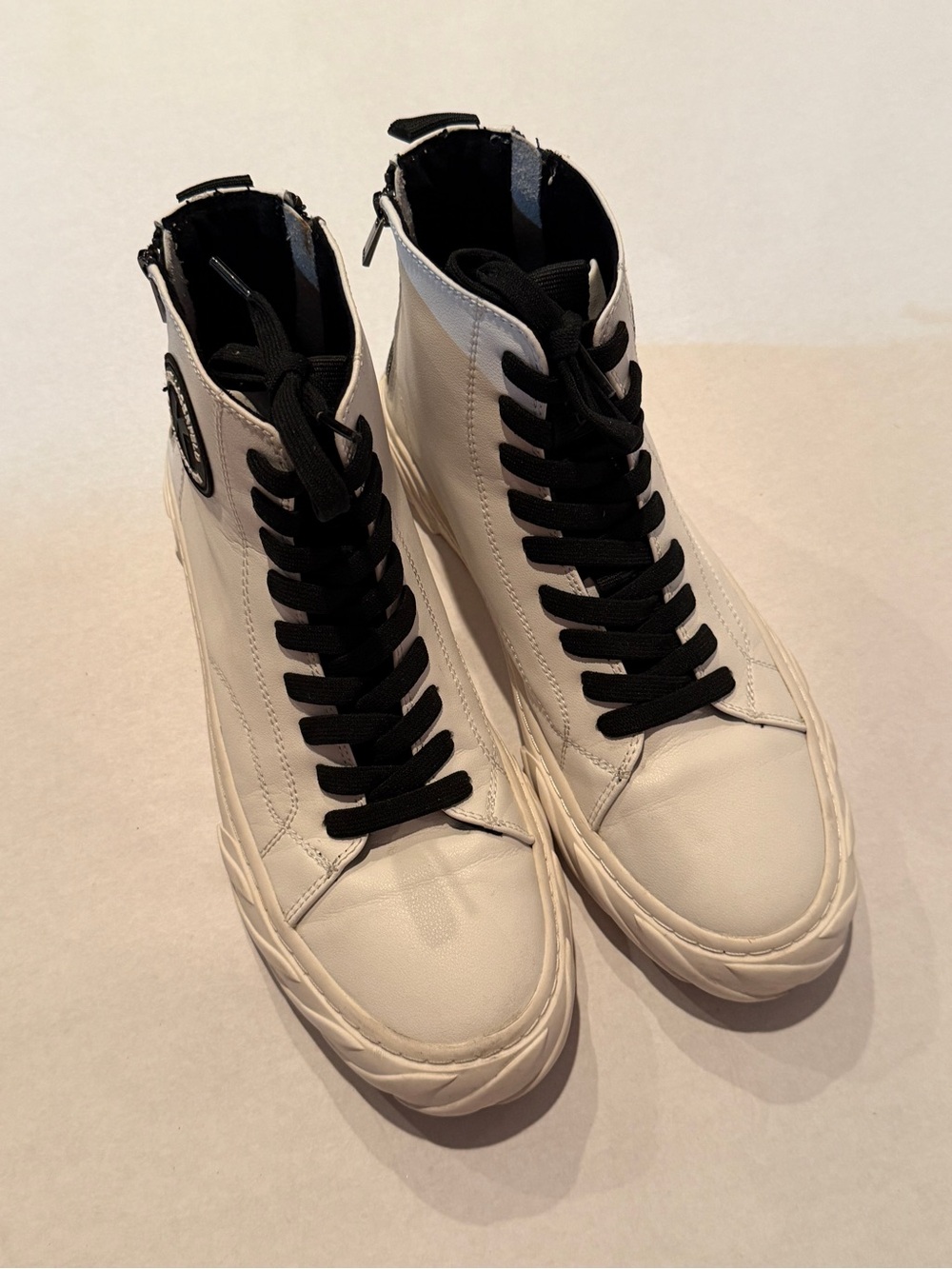 Karl Laggerfeld Paris Dual Rear Zipper High Top Leather Sneakers White